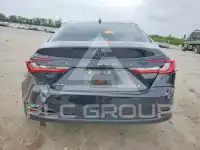 2025 Toyota CAMRY фото