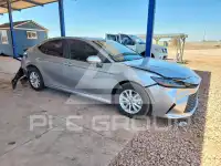 2025 Toyota CAMRY фото