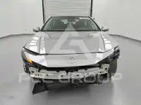 2025 Toyota CAMRY фото