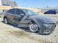 2025 Toyota CAMRY фото
