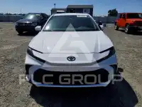 2025 Toyota CAMRY фото