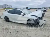 2025 Toyota CAMRY фото