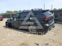 2025 Toyota Highlander фото