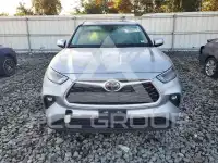 2025 Toyota Highlander фото