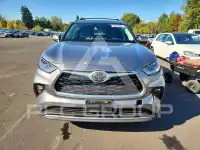 2025 Toyota Highlander фото