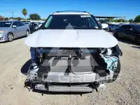 2025 Toyota Highlander фото