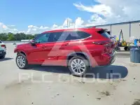 2025 Toyota Highlander фото