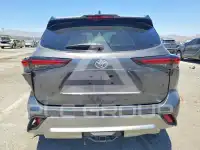 2025 Toyota Highlander photo