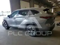 2025 Toyota Highlander фото