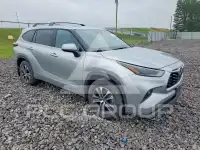 2025 Toyota Highlander фото