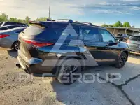 2025 Toyota Highlander photo