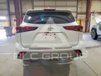 2025 Toyota Highlander фото