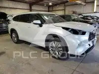 2025 Toyota Highlander фото