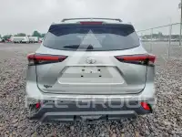 2025 Toyota Highlander фото