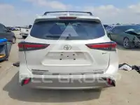 2025 Toyota Highlander фото