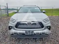 2025 Toyota Highlander фото