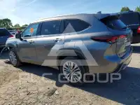 2025 Toyota Highlander фото
