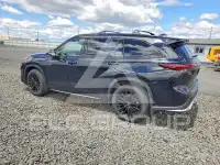 2025 Toyota Highlander photo