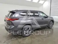 2025 Toyota Highlander photo