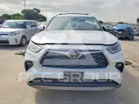 2025 Toyota Highlander фото