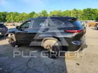 2025 Toyota Highlander photo