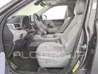 2025 Toyota Highlander photo