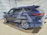 2025 Toyota Highlander photo