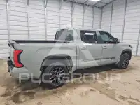 2025 Toyota TUNDRA фото