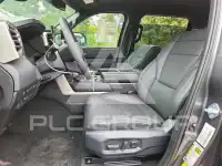 2025 Toyota TUNDRA фото