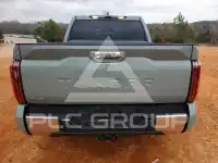 2025 Toyota TUNDRA фото