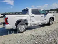 2025 Toyota TUNDRA фото
