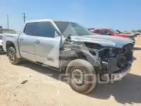2025 Toyota TUNDRA фото