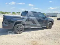2025 Toyota TUNDRA фото
