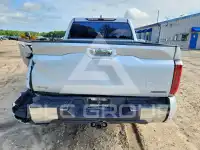 2025 Toyota TUNDRA фото