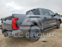 2025 Toyota TUNDRA фото