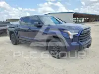 2025 Toyota TUNDRA фото