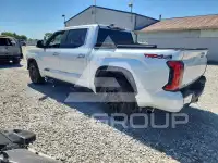 2025 Toyota TUNDRA фото