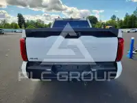 2025 Toyota TUNDRA фото