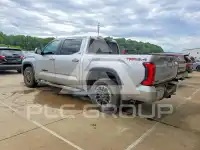 2025 Toyota TUNDRA фото