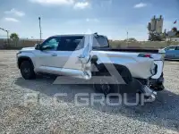 2025 Toyota TUNDRA фото