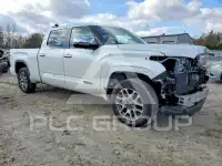 2025 Toyota TUNDRA фото