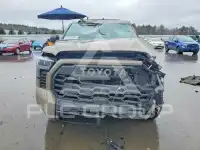 2025 Toyota TUNDRA фото