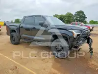 2025 Toyota TUNDRA фото