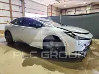 2025 Toyota PRIUS фото