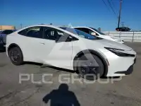 2025 Toyota PRIUS фото