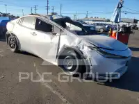2025 Toyota PRIUS фото