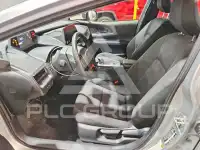 2025 Toyota PRIUS фото