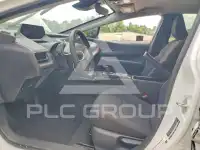 2025 Toyota PRIUS фото
