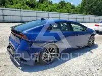 2025 Toyota PRIUS фото