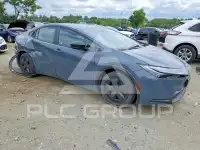 2025 Toyota PRIUS фото